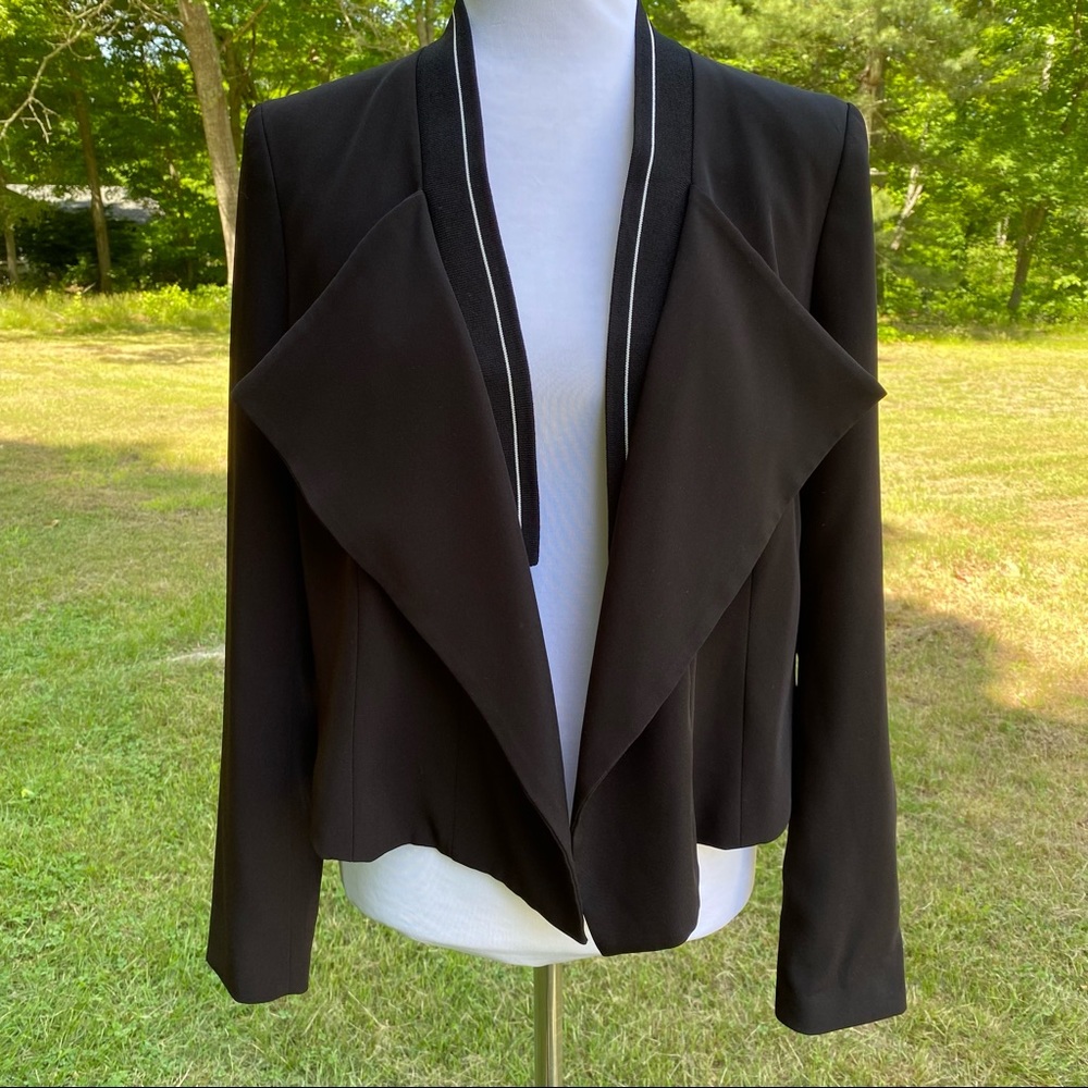 COP COPINE JACKET BLAZER COAT BLACK SHORT WHITE ACCENT OPEN FRONT LAPEL 40 S fit